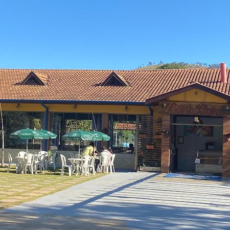 Pousada E Restaurante Bora Bora Da Serra Sao Bento do Sapucai Exterior photo